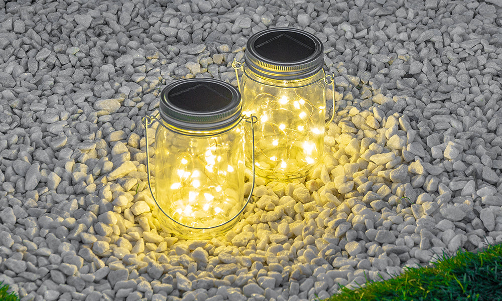 Waterproof Solar-Powered Mason Jars - DIY Decor