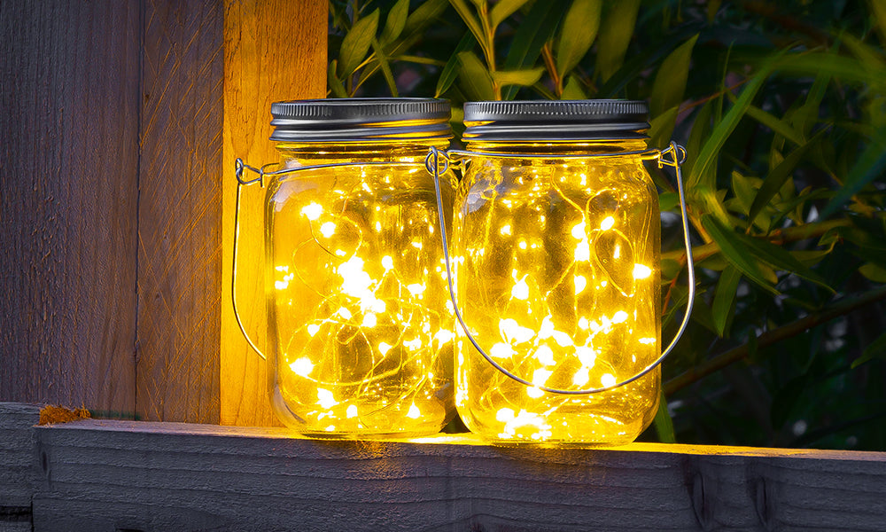 Waterproof Solar-Powered Mason Jars - DIY Decor